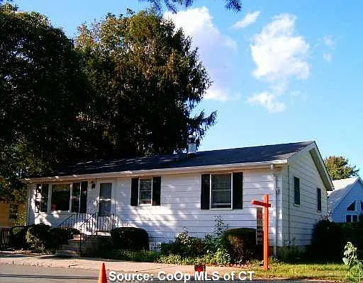 20 Parker Pl — Photo 5