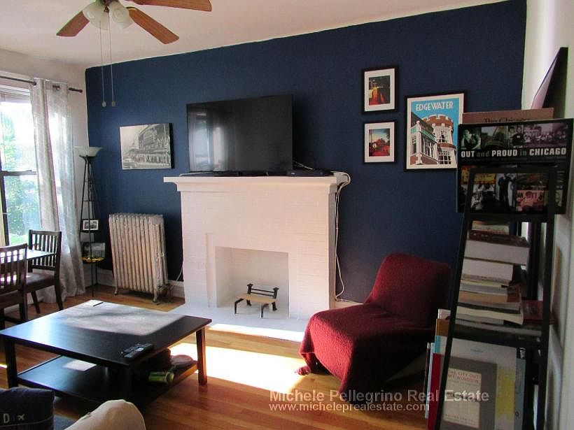 1st image of 5301 N Kenmore Ave APT 2