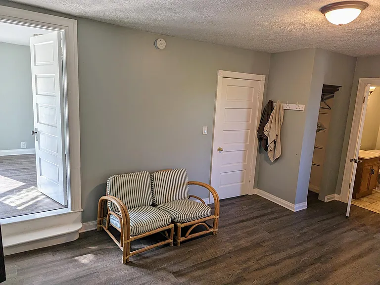 110 W Onota St #2 — Photo 3