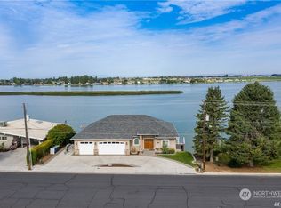 1510 W Marina Dr, Moses Lake, WA 98837