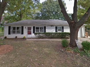 219 Augusta St, Mahomet, IL 61853