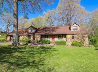 770 Juniper St, Calvert City, KY 42029