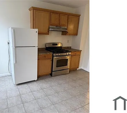 1018 Hancock Ave
