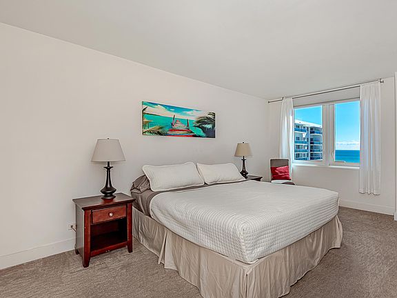 3rd image of 2301 Collins Ave APT 1539