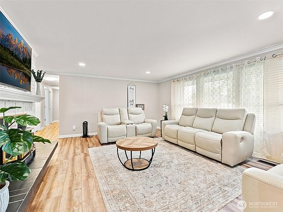 5th image of 8816 NE 60th Drive