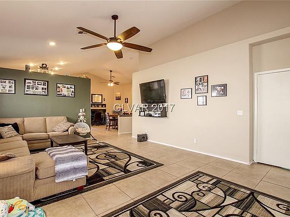 5th image of 2508 Weeping Rock Ave