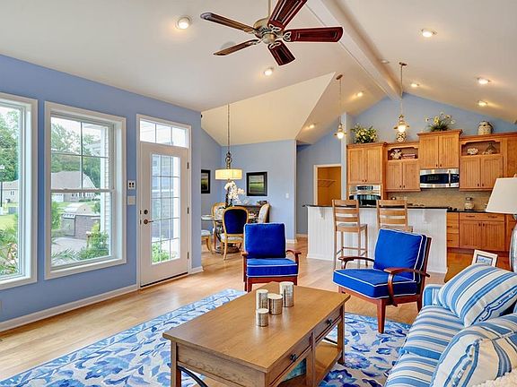 5th image of 30160 Ethan Allen Ct