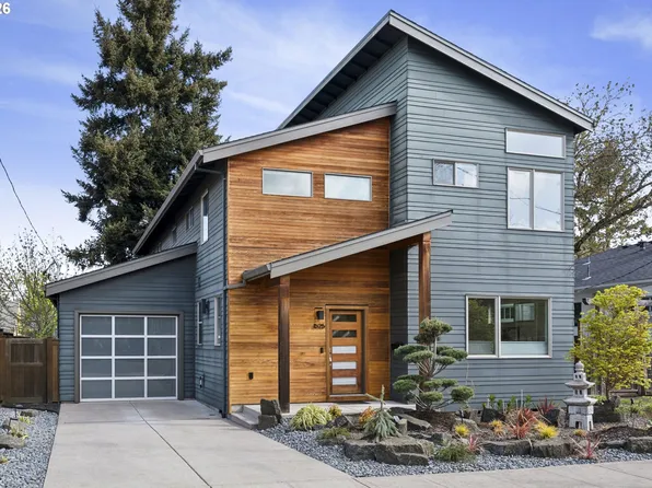 1525 NE Rosa Parks Way, Portland, OR 97211