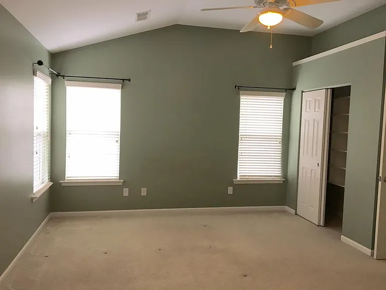 109 Cabernet Dr — Photo 11