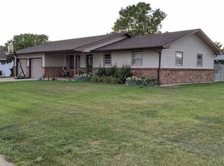 202 S Bare Ave, North Platte, NE 69101