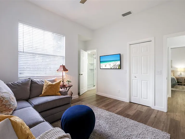 8009 Royal Birkdale Cir — Photo 44