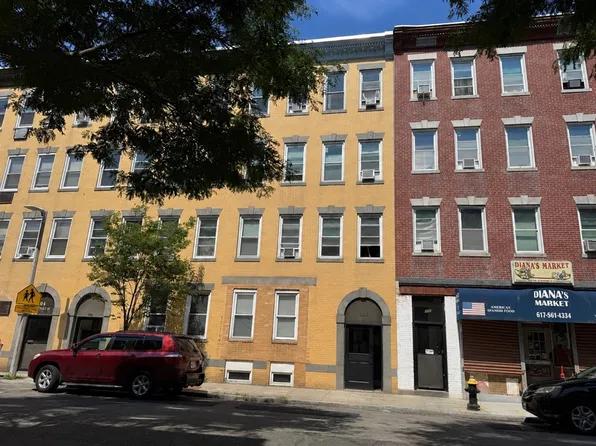 168 Cottage St APT 302, East Boston, MA 02128