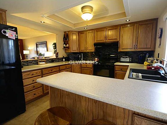 4th image of 713 Chabot Dr
