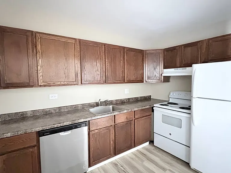 4241 Jennifer Ln #1A — Photo 10