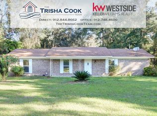 68 Blue Jay Dr, Midway, GA 31320