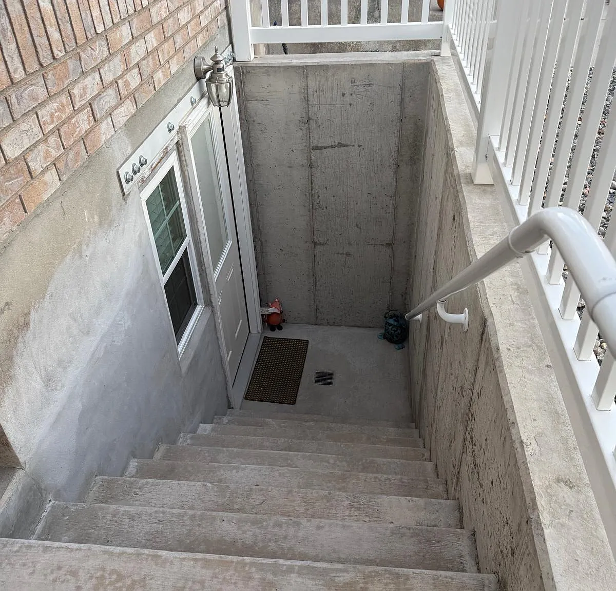 3 bed, $2,250 — Photo 1