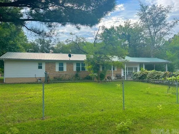 309 Redbud Ave, Mountain View, AR 72560