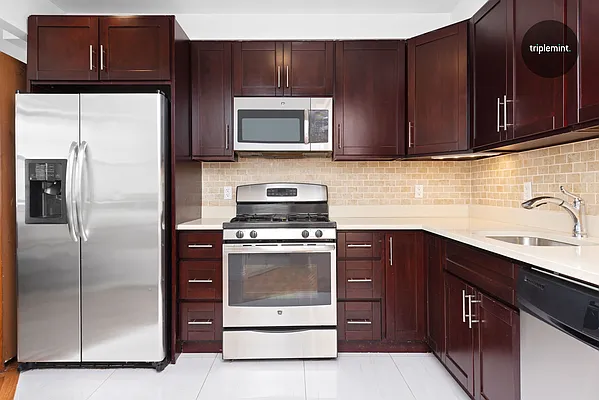 Sold by Triplemint | media 21