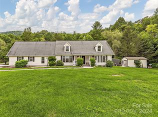 86 Clayton Lake Rd #201, Waynesville, NC 28785