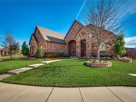 3rd image of 8108 Belaire Ct
