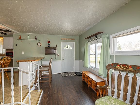 5th image of 109 Oakleigh Dr