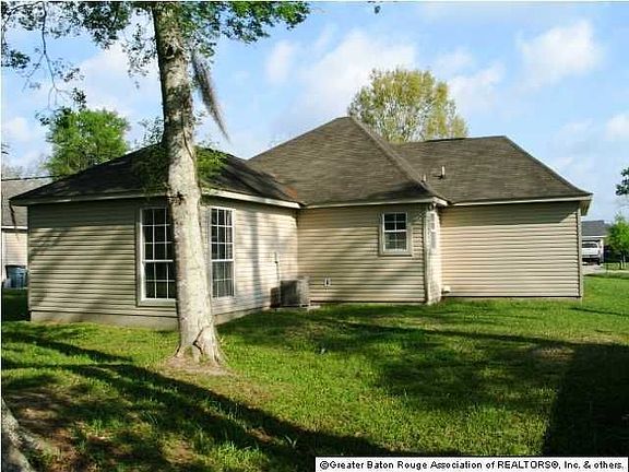 4th image of 1325 E Silverleaf St