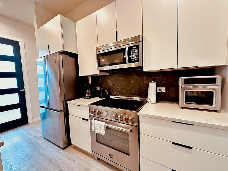 4706 Sylvandale Dr #2 — Photo 10