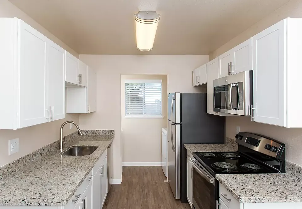 Heather Ridge Apartments