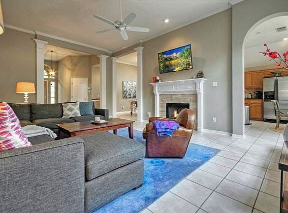 Alternate living area view
