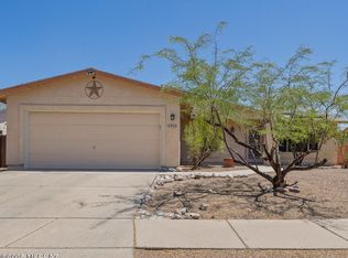 7925 S Danforth Ave, Tucson, AZ 85747