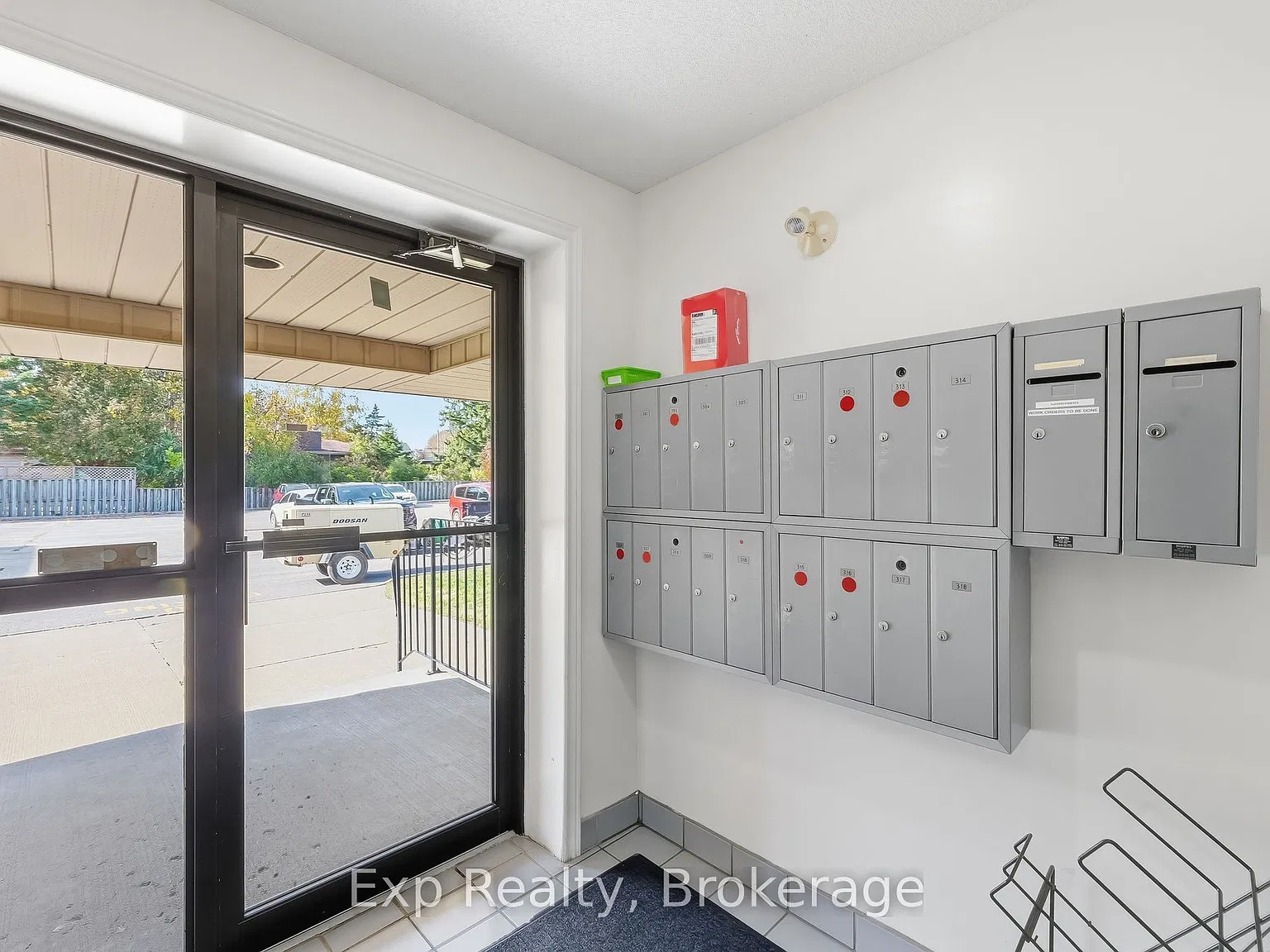 2 bed, $1,780 — Photo 4