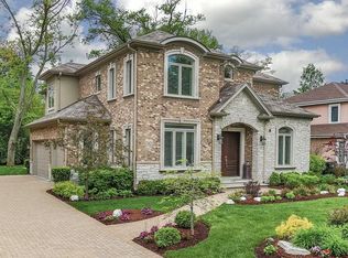 2401 Oak Tree Ln, Park Ridge, IL 60068