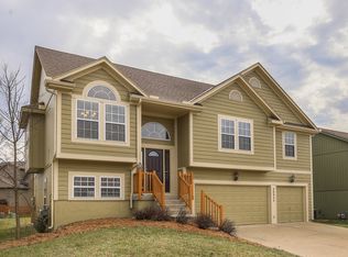 206 SE 7th St, Ankeny, IA 50021