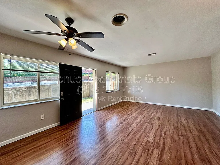 Glen Park Apartments — Photo 21