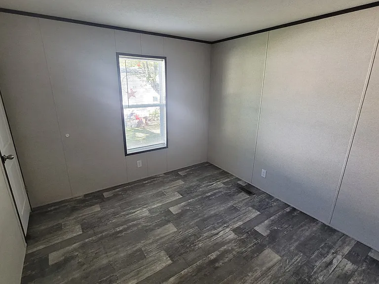 2801 S Stone Rd #247 — Photo 4