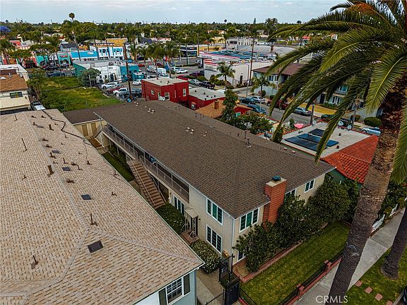 4th image of 2045 Pine Ave