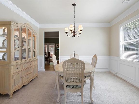 5th image of 651 Crosswinds Cir
