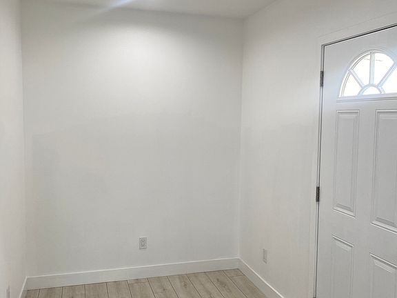 4th image of 8123 Long Beach Blvd #3