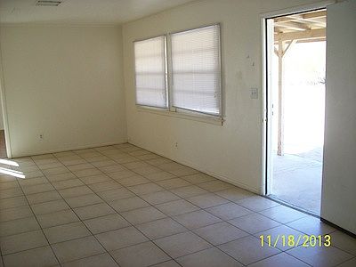 5th image of 7201 Wilshire Ave