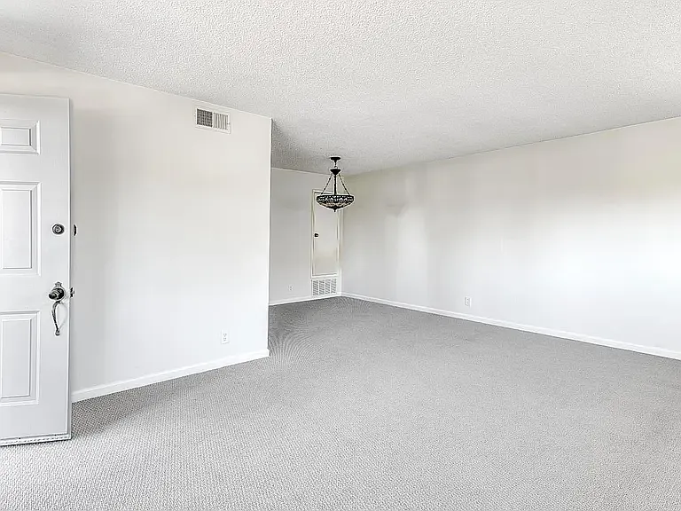 247 Bahia Pl — Photo 9