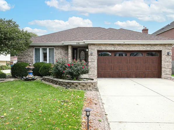 791 N Adele St, Elmhurst, IL 60126