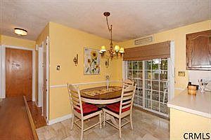 4th image of 7 Pine Knob Dr