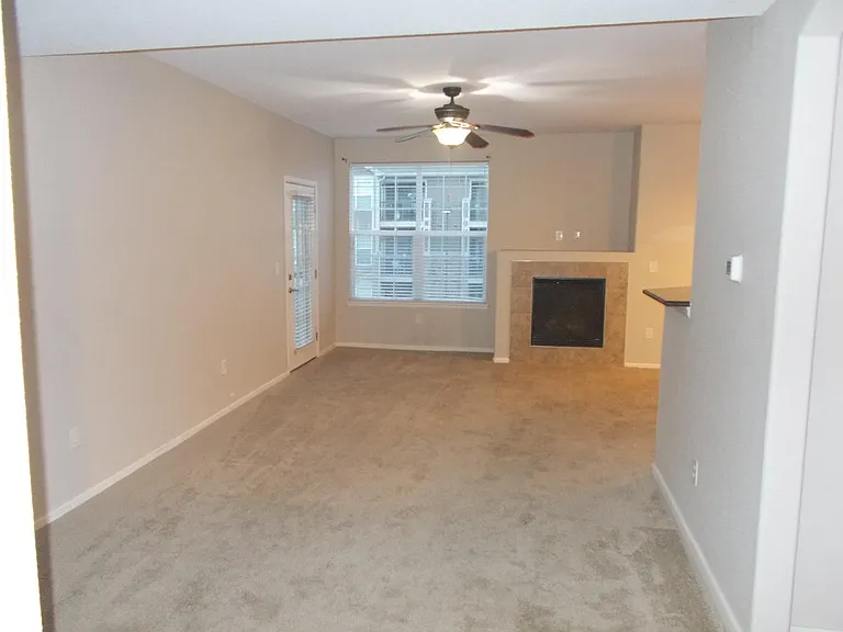 3100 Blue Sky Cir #14-207 — Photo 3
