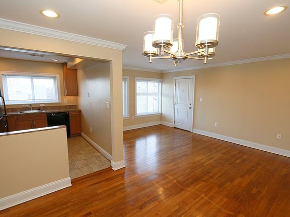 5th image of 36 T St NE #201