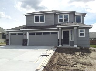 806 7th Ave NE, Ephrata, WA 98823