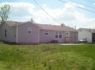 600 W 31st Street Pl, Baxter Springs, KS 66713