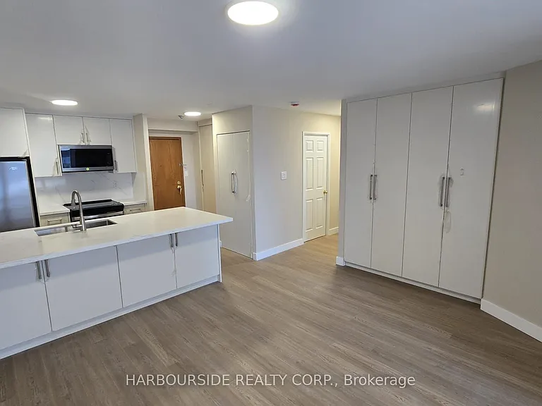 44 Saint Joseph St #1413 — Photo 1