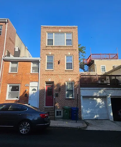 709 Van Lill St Photo 1