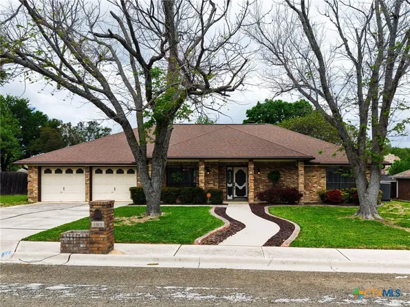 1313 Sparrow Trl, Copperas Cove, TX 76522