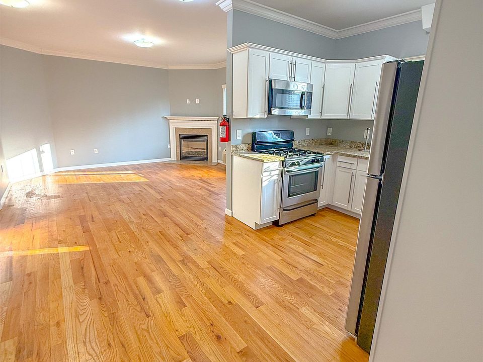 1st image of 6708 Jackson St APT 3